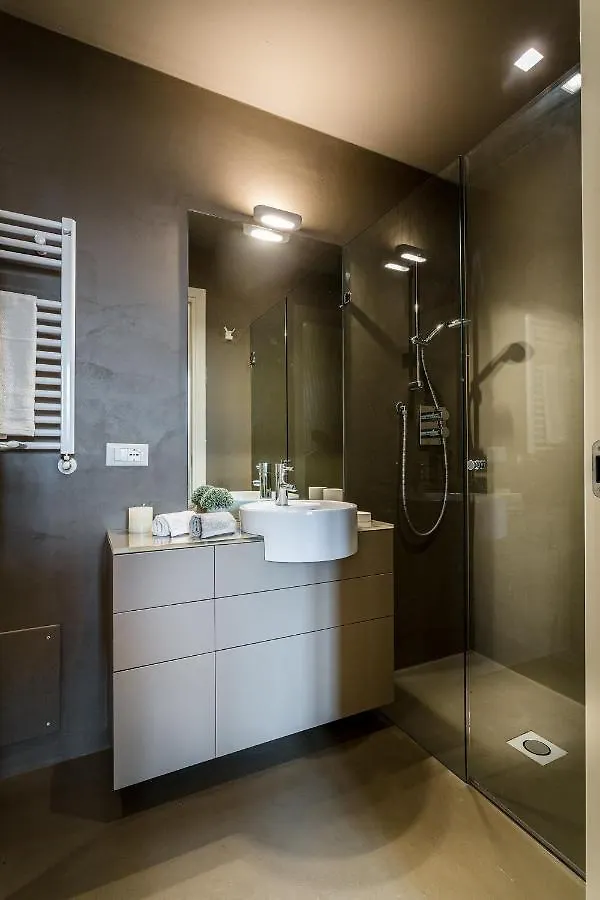 Casa Cachi 2, Modern Spacious 2 Bedrooms Apartment With Terrace And Elevator Λούκα