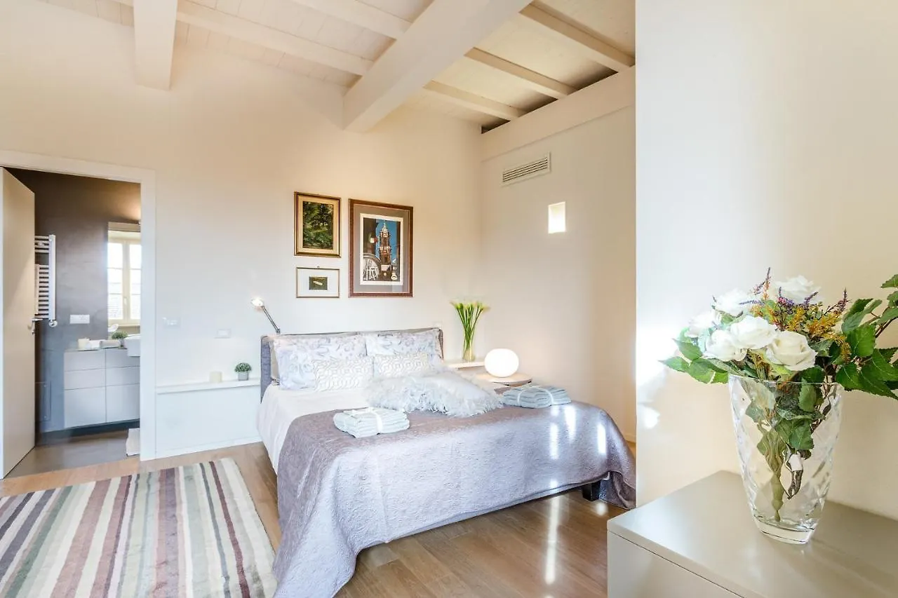 Casa Cachi 2, Modern Spacious 2 Bedrooms Apartment With Terrace And Elevator Λούκα