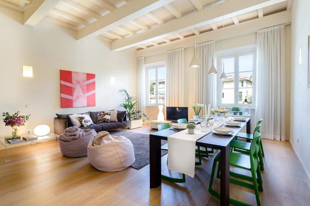 Casa Cachi 2, Modern Spacious 2 Bedrooms Apartment With Terrace And Elevator Λούκα Ιταλία