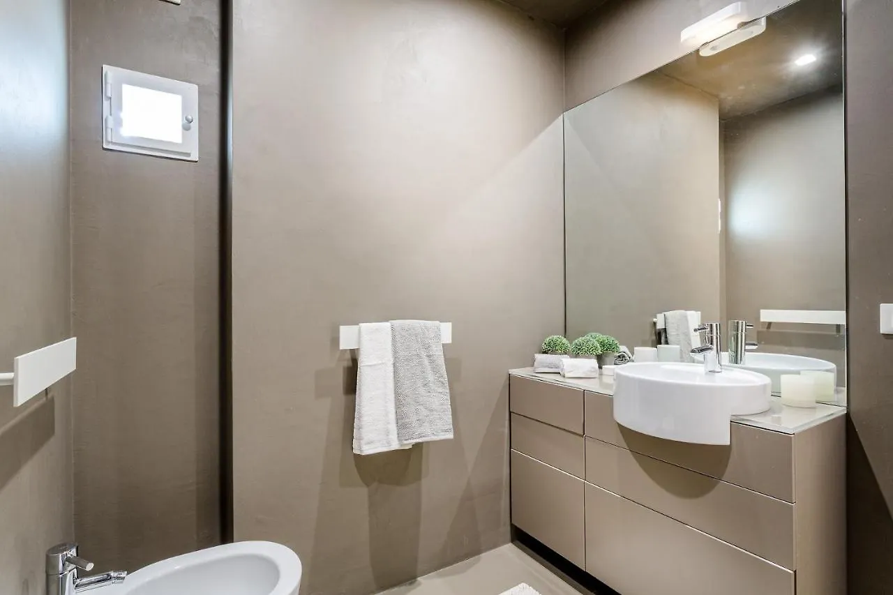 Casa Cachi 2, Modern Spacious 2 Bedrooms Apartment With Terrace And Elevator Λούκα 0*,